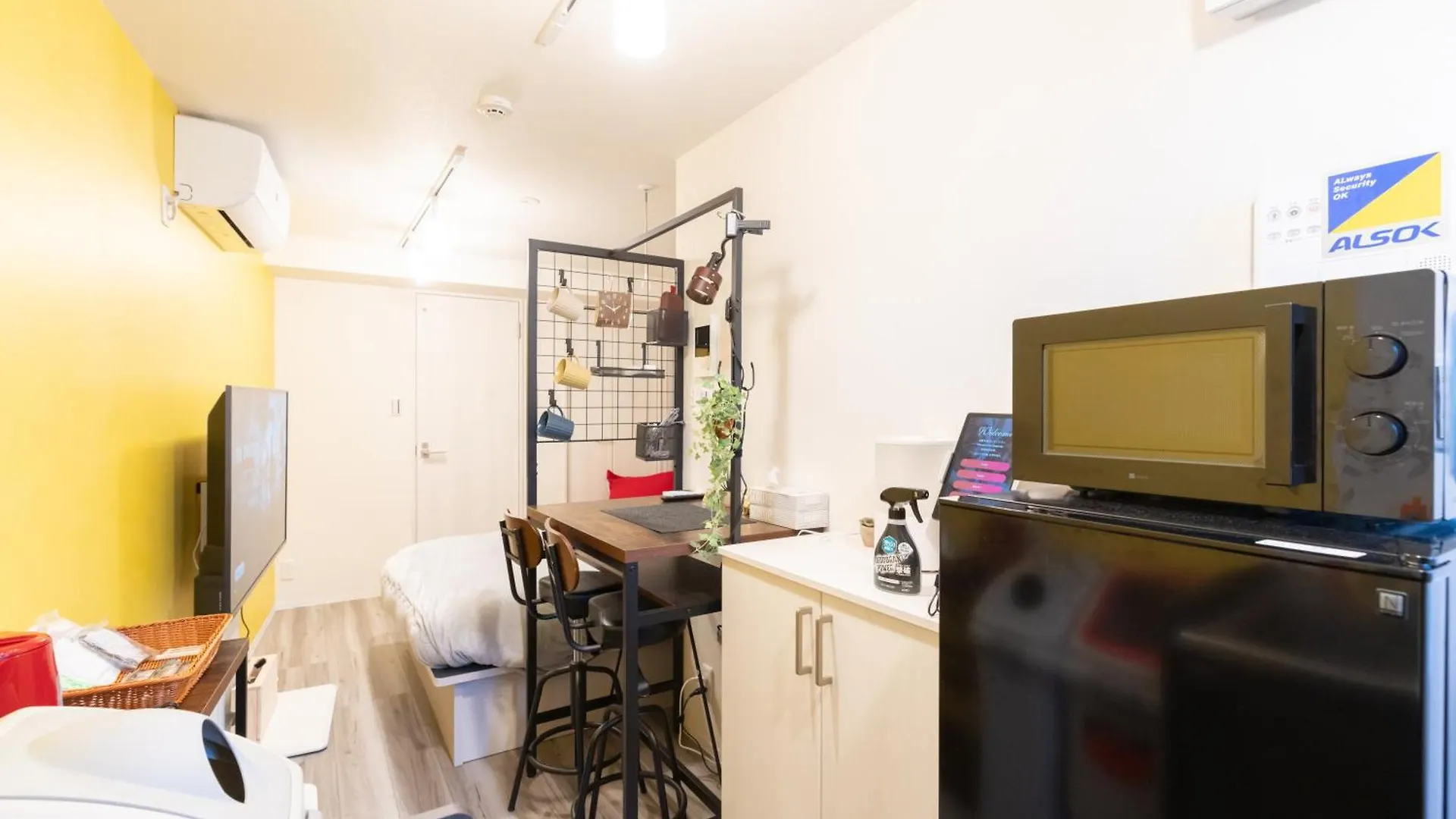 Caesar House 1Room Shinjuku Shibuya Tokyo Apartment